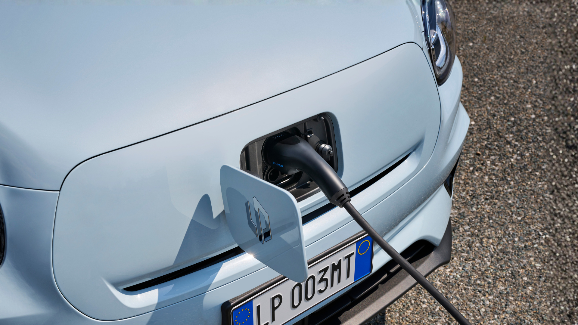 Leapmotor T03 Named 'Best Value Car' in the 2026 Parkers New Car Awards